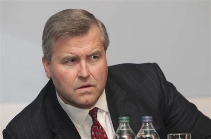 Albert Manifold Biography, Age, Height, Net Worth, Family