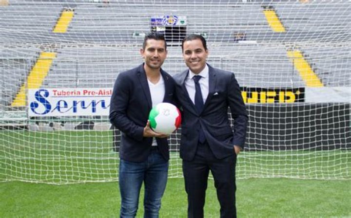 Alberto Medina (Futbolista) - Edad, cumpleaños, biografía, hechos, familia, patrimonio neto, altura y más