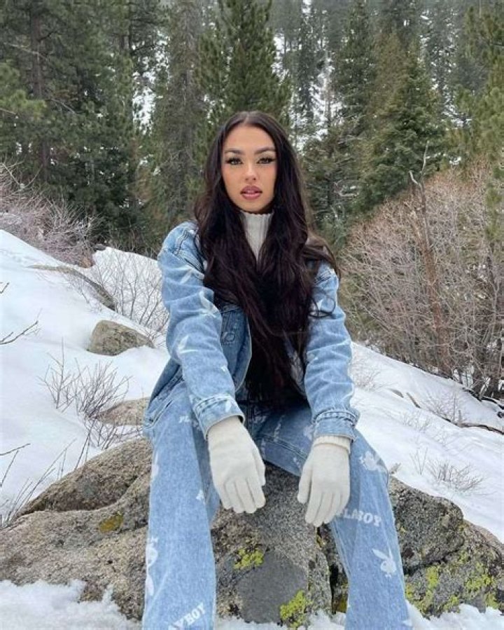 Aleina Topp – Celebsgraphy