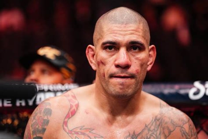 Alex Pereira (Martial Artist) - Age, Birthday, Bio, Facts, Family, Net Worth, Height & More