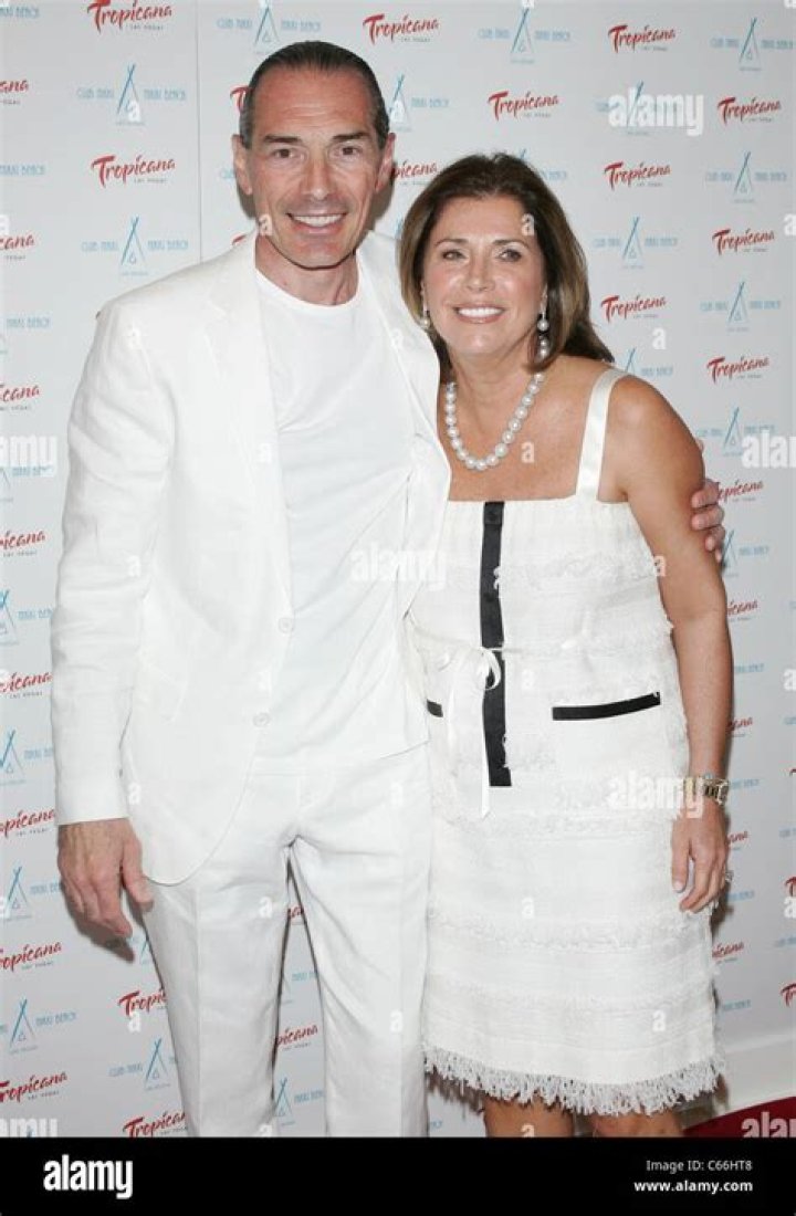 Alex Yemenidjian Biography, Age, Height, Wife, Net Worth, Family