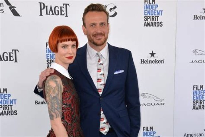 Alexis Mixter Height, Weight, Net Worth, Age, Birthday, Wikipedia, Who, Nationality, Biography