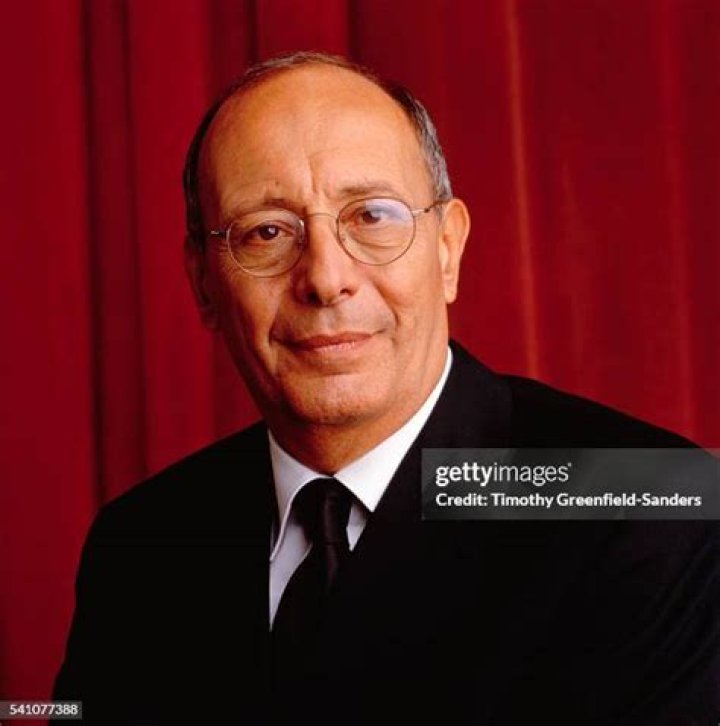 Alfonse D'Amato (Politician) - Age, Birthday, Bio, Facts, Family, Net Worth, Height & More