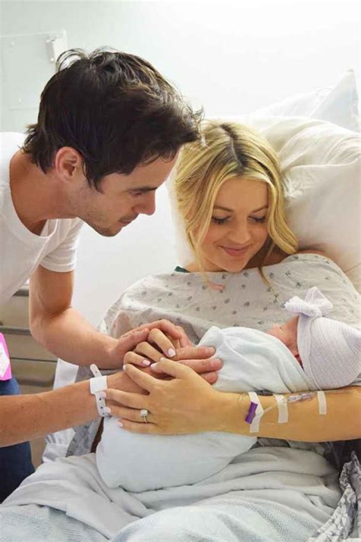 Ali Fedotowsky Gives Birth to Baby No. 1 With Kevin Manno