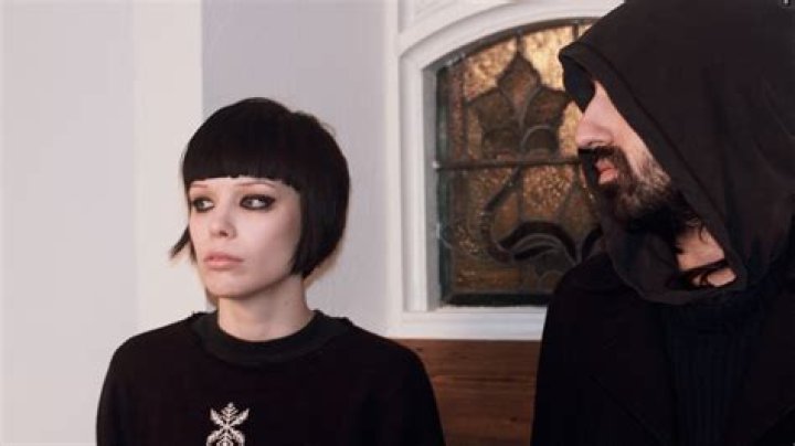 Alice Glass Biography, Age, Height, Husband, Net Worth, Family