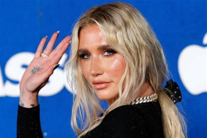Slay, Queen! 6 Times Kesha’s Style Was Relatable AF