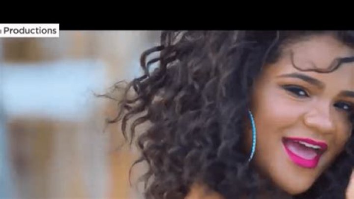 Amanda Mena (Pop Singer) - Age, Birthday, Bio, Facts, Family, Net Worth, Height & More