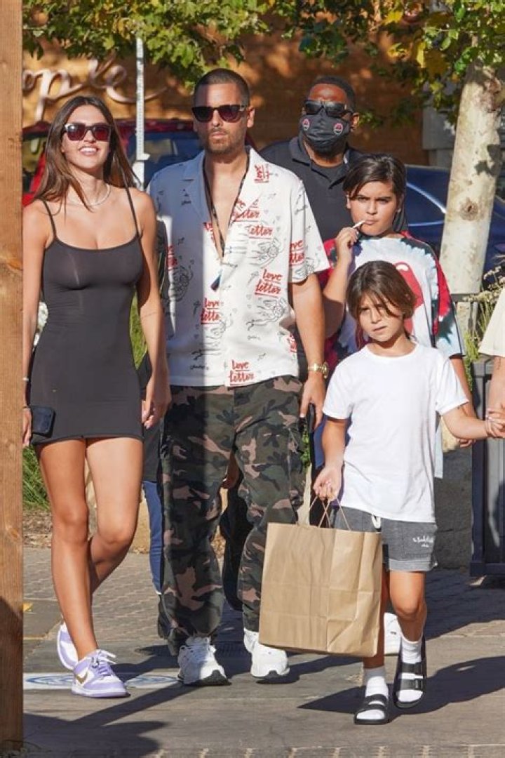 Stepmom Material? Amelia Gray Hamlin Has Lunch With Scott Disick and Kids Mason, Penelope and Reign
