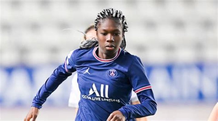 Aminata Diallo Biography, Age, Height, Husband, Net Worth, Family