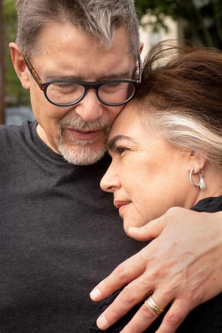 Amy Bloom Biography, Age, Height, Husband, Net Worth, Family