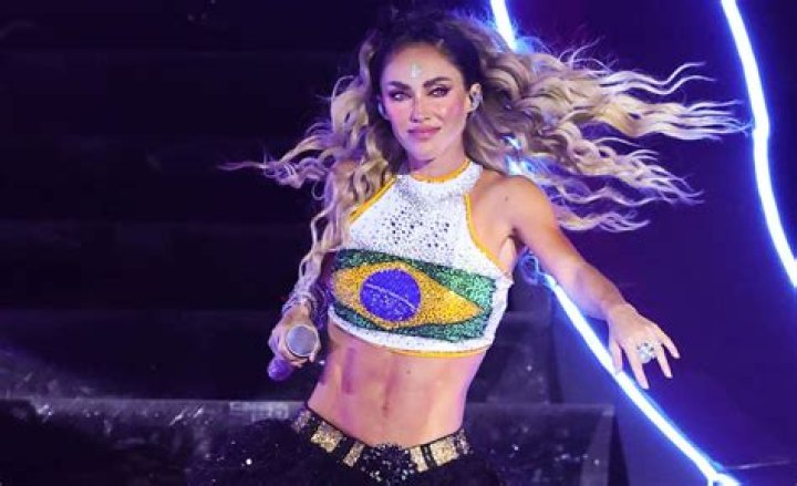 Anahí Biography, Age, Height, Husband, Net Worth, Family