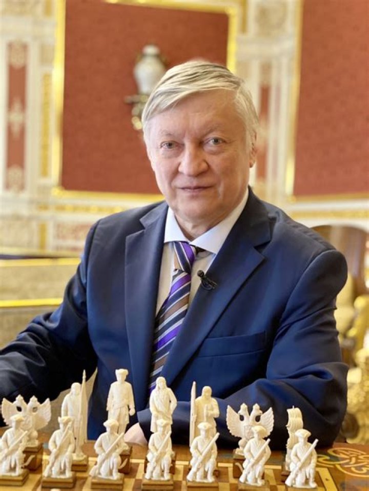 Anatoly Karpov Biography, Age, Height, Wife, Net Worth, Family