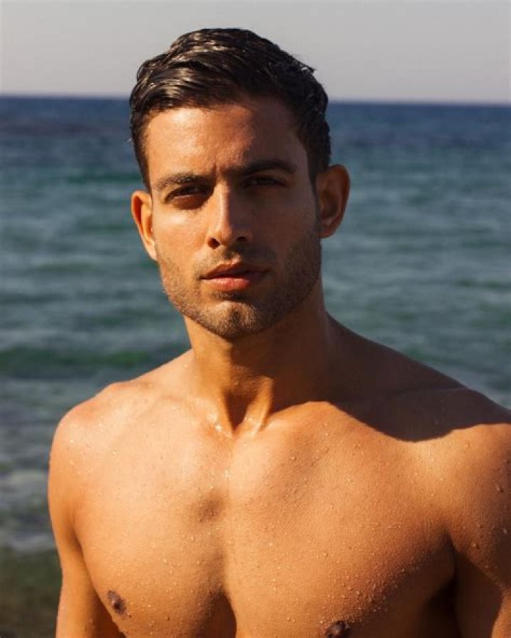 Andrew Georgiades Age | Wiki, Net worth, Bio, Height, Girlfriend ?