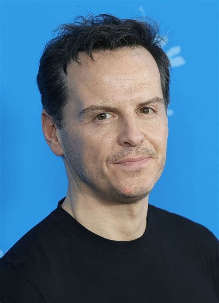 Andrew Scott Biography, Age, Height, Wife, Net Worth, Family