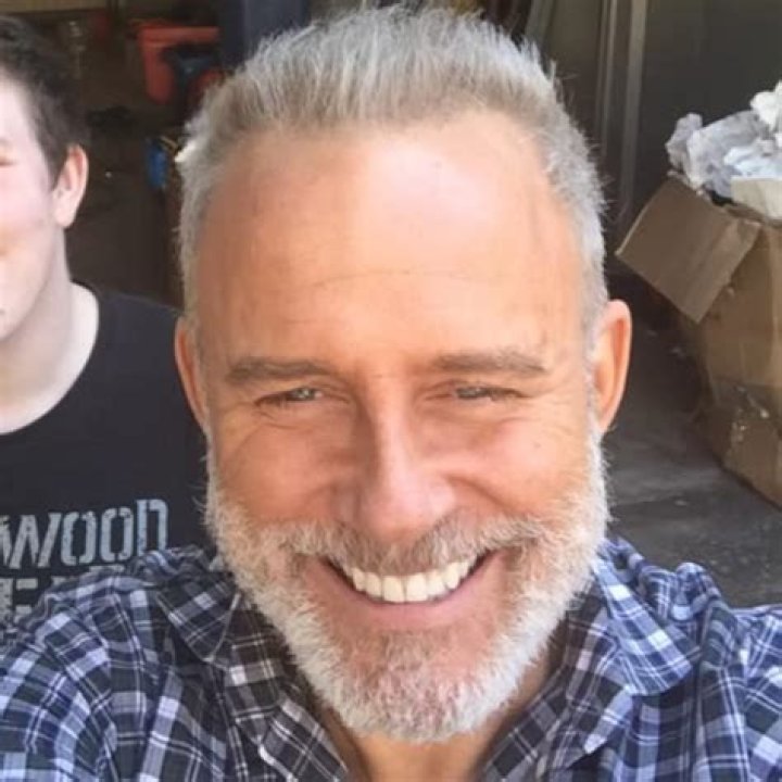 Angus G. Wynne III Biography, Age, Height, Wife, Net Worth, Family