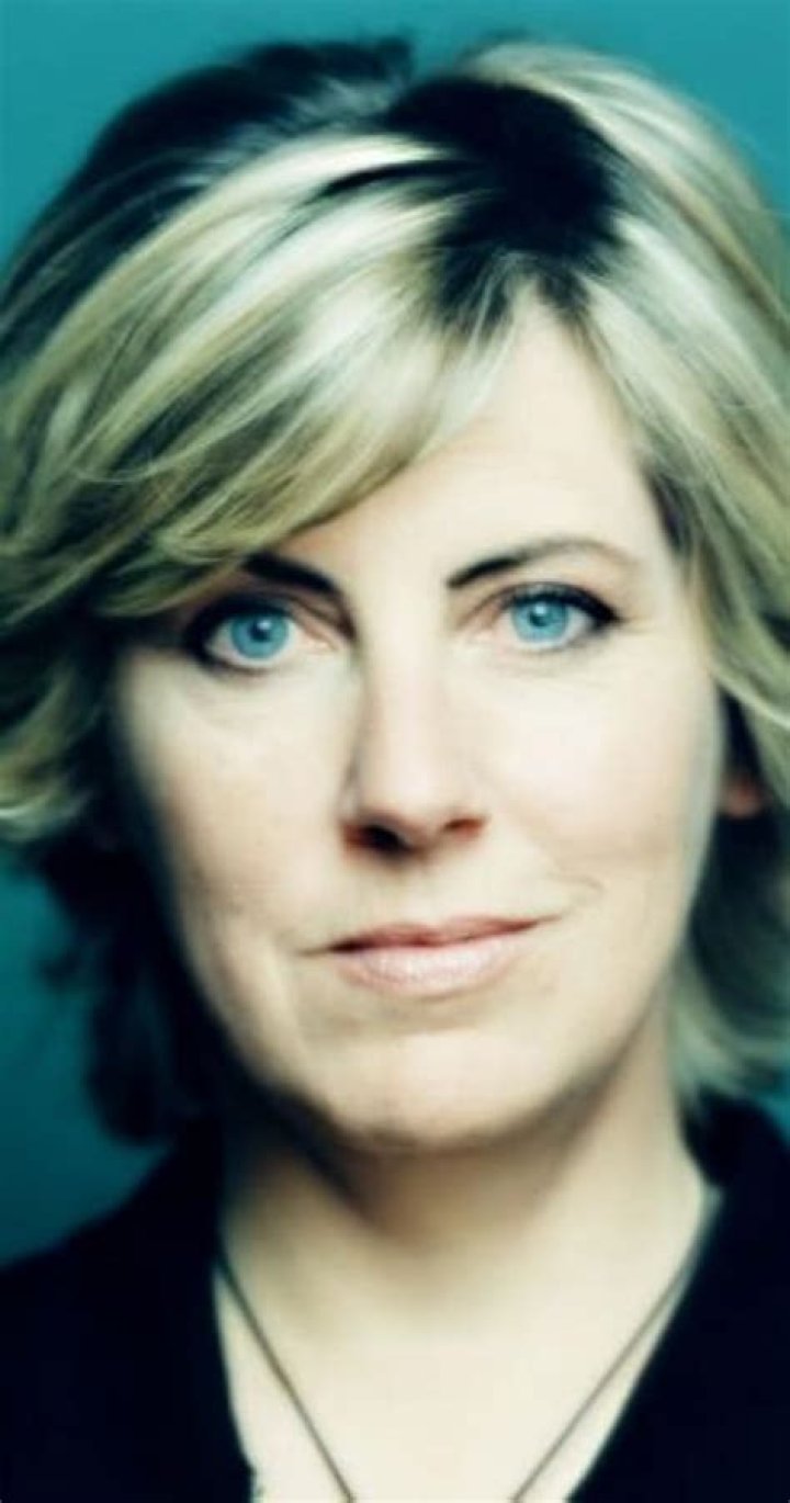 Ann Donahue Biography, Age, Height, Husband, Net Worth, Family