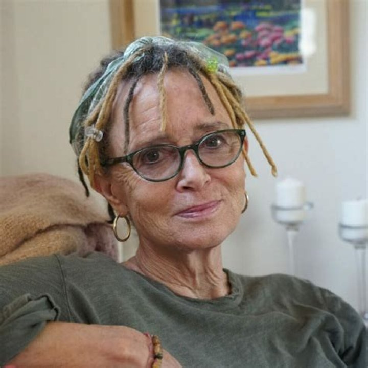 Anne Lamott Biography, Age, Height, Husband, Net Worth, Family