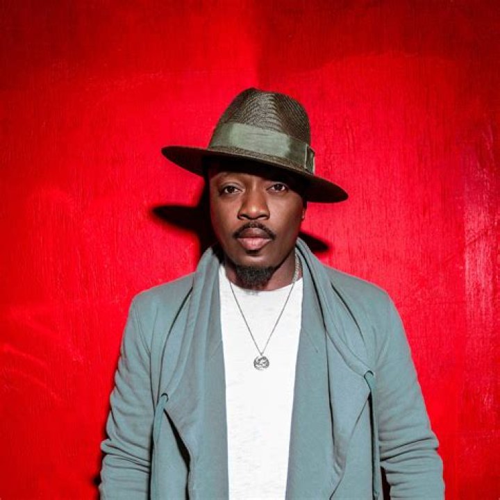 Anthony Hamilton (Soul Singer) - Age, Birthday, Bio, Facts, Family, Net Worth, Height & More