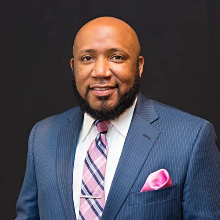 Anthony Lewis (R&B Singer) - Age, Birthday, Bio, Facts, Family, Net Worth, Height & More