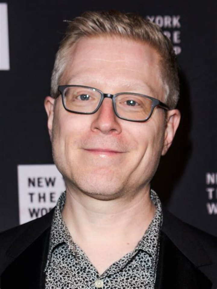 Anthony Rapp Biography, Age, Height, Wife, Net Worth, Family