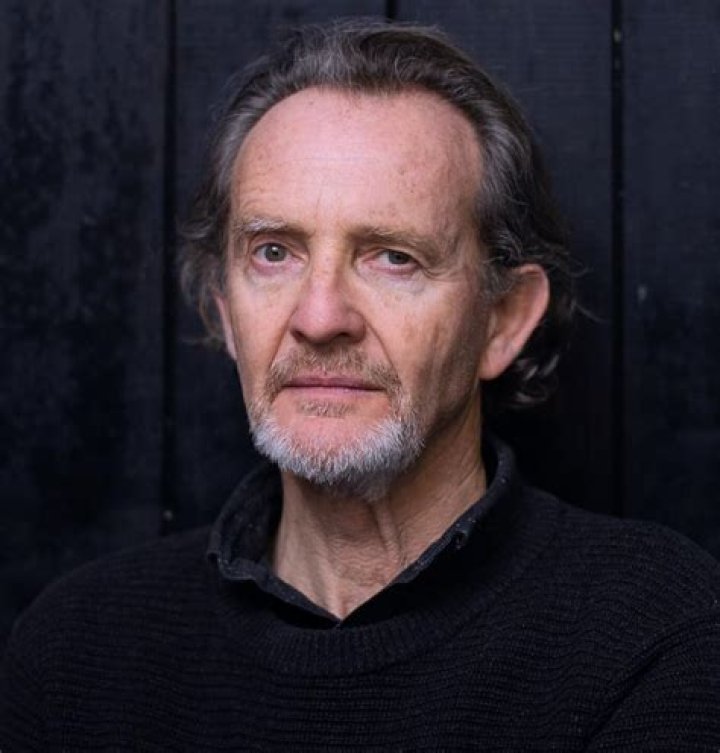 How tall is Anton Lesser
