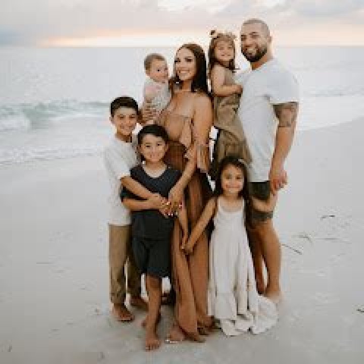 Antonio Chavez Net Worth and Earnings