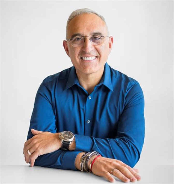 Antonio Neri Biography, Age, Height, Wife, Net Worth, Family