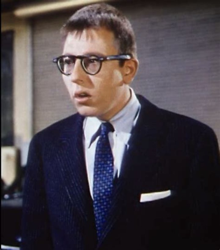 Archer MacDonald Biography, Age, Height, Wife, Net Worth, Family