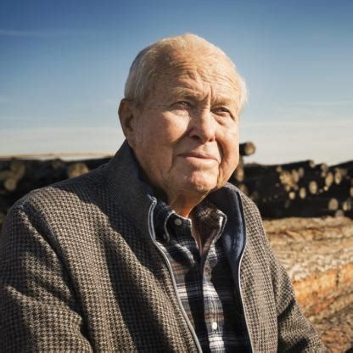 Archie Aldis Emmerson biografía, edad, altura, esposo, net worth, familia