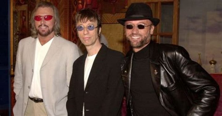 ¿Siguen vivos los Bee Gees? – Celebrity.fm