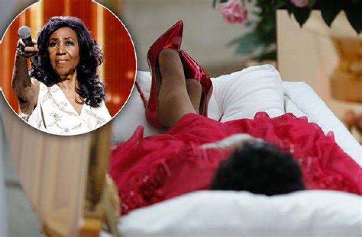 BREAKING: Aretha Franklin Reportedly Dead at Age 76