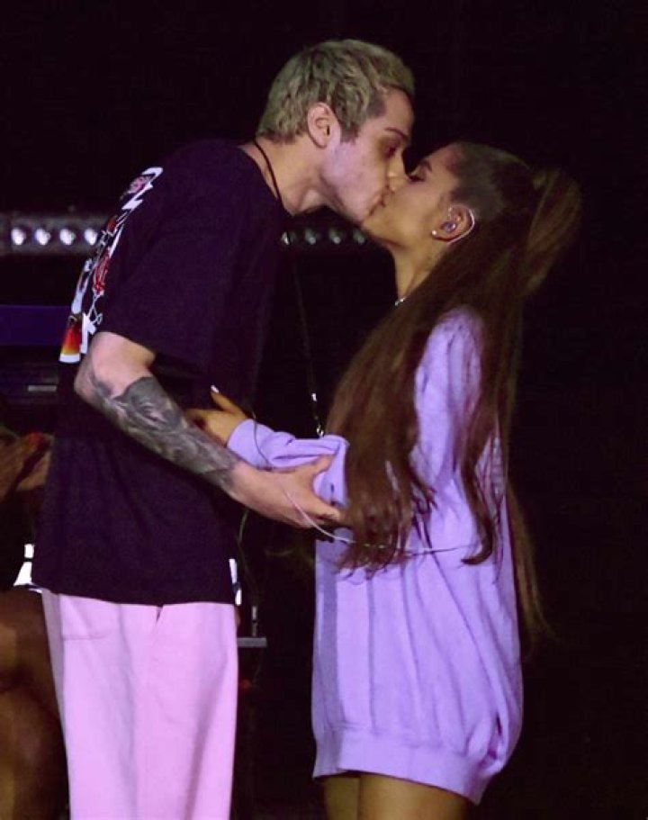 Ariana’s Ultimatum! Singer Tells Pete Davidson They Can Get Back Together If He Gets ‘Clean and Sober’ (EXCLUSIVE)