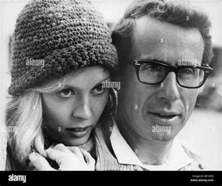 Arthur Penn (Director) - Age, Birthday, Bio, Facts, Family, Net Worth, Height & More