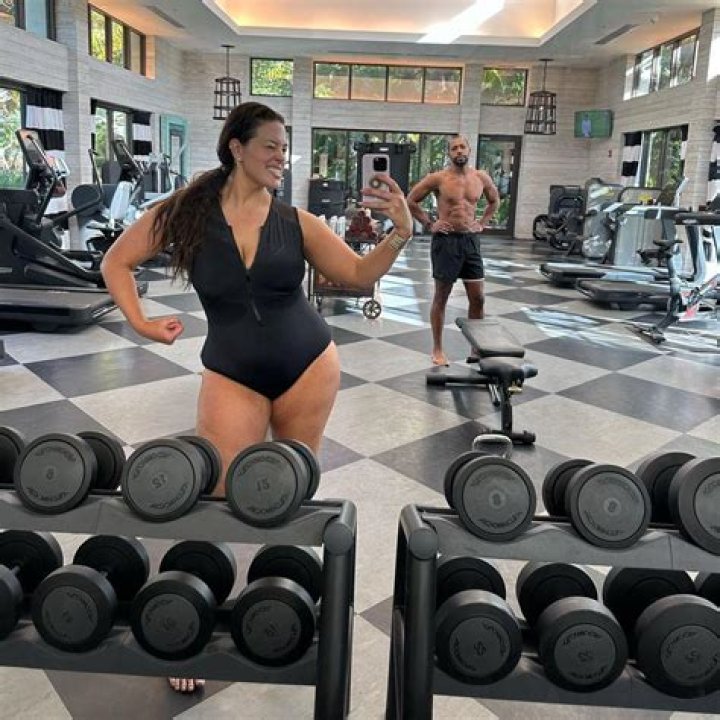 Fit Mama! Ashley Graham Shows Off Her Baby Bump in the Gym With Husband Justin Ervin
