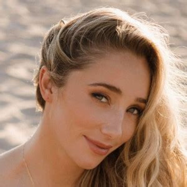 Astrology Birth Chart of Aurora Culpo (Instagram Star) 2024