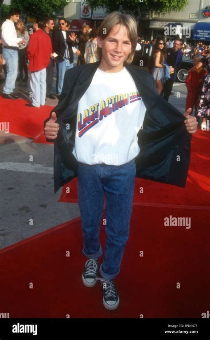 Austin O'Brien (TV Actor) - Age, Birthday, Bio, Facts, Family, Net Worth, Height & More