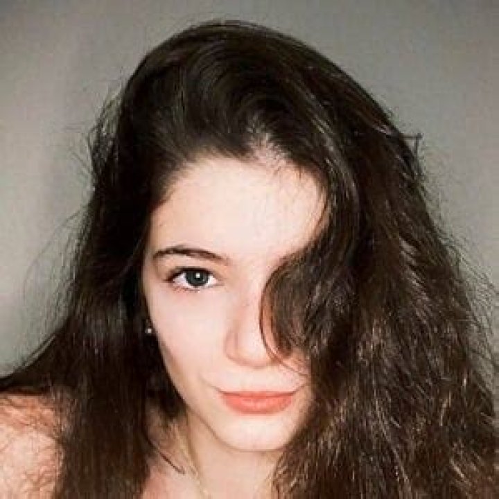 AvA Anduze (TikTok Star) - Age, Birthday, Bio, Facts, Family, Net Worth, Height & More