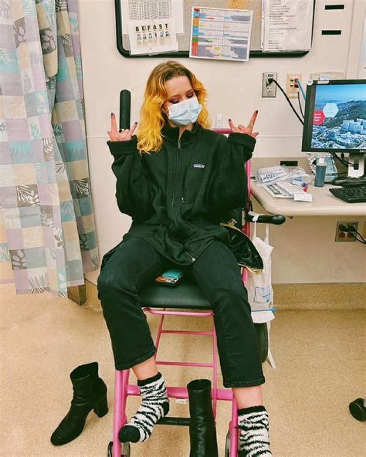 
Ava Phillippe Spends New Year’s Eve at the Hospital After Injuring Her Ankle: ‘My Clumsy Self’ 
