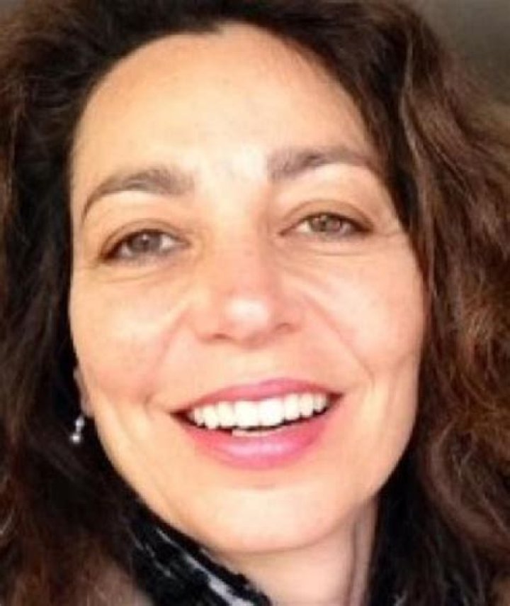 Avra Douglas Biography, Age, Height, Husband, Net Worth, Family