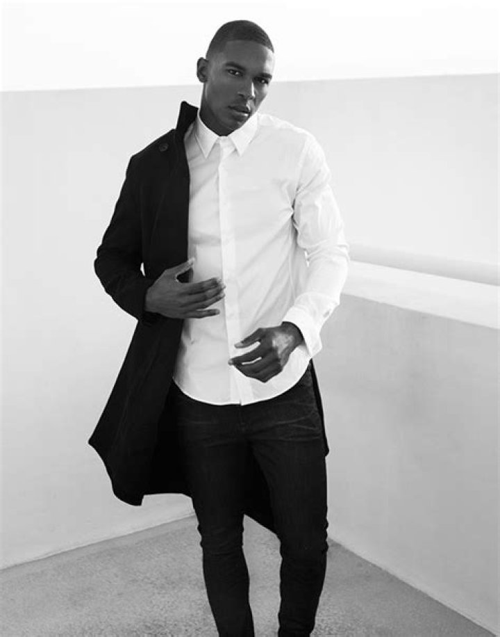 Aygemang Clay (Stage Actor) - Age, Birthday, Bio, Facts, Family, Net Worth, Height & More