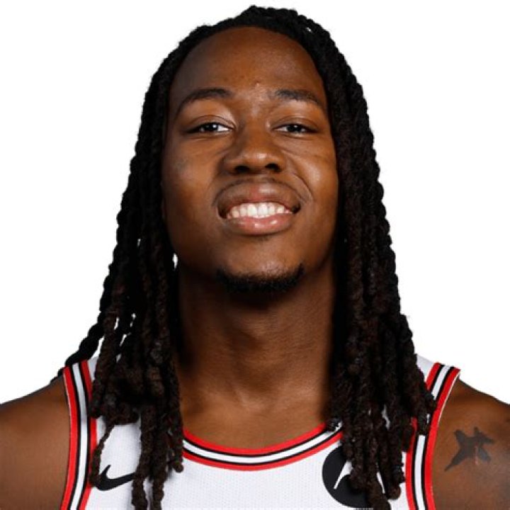 Ayo Dosunmu (Basketball Player) - Age, Birthday, Bio, Facts, Family, Net Worth, Height & More