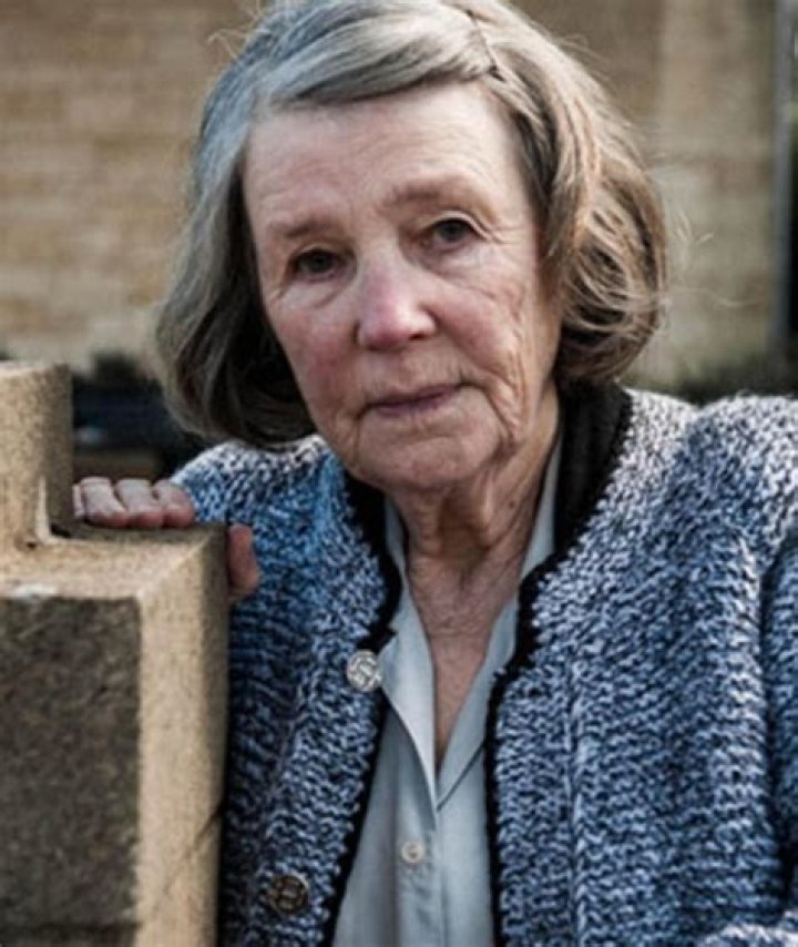 Barbara West (Titanic Survivor) - Age, Birthday, Bio, Facts, Family, Net Worth, Height & More