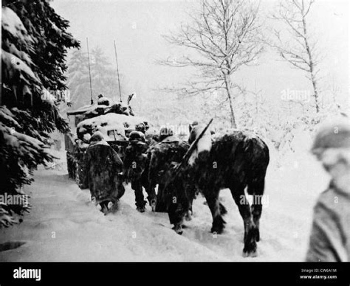 54 Battle Of The Bulge Photos That Capture The Nazis' Last Ditch Counteroffensive