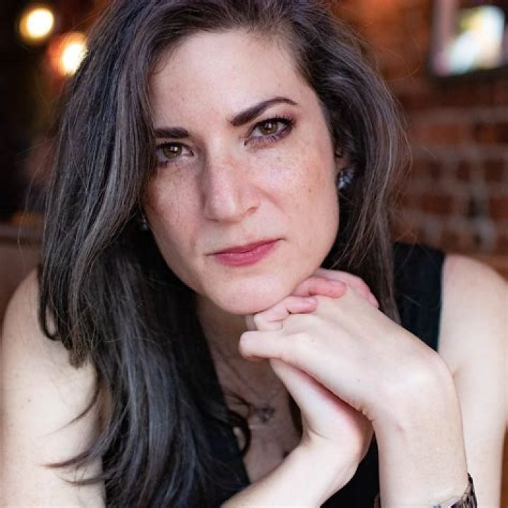  Batya Ungar-Sargon