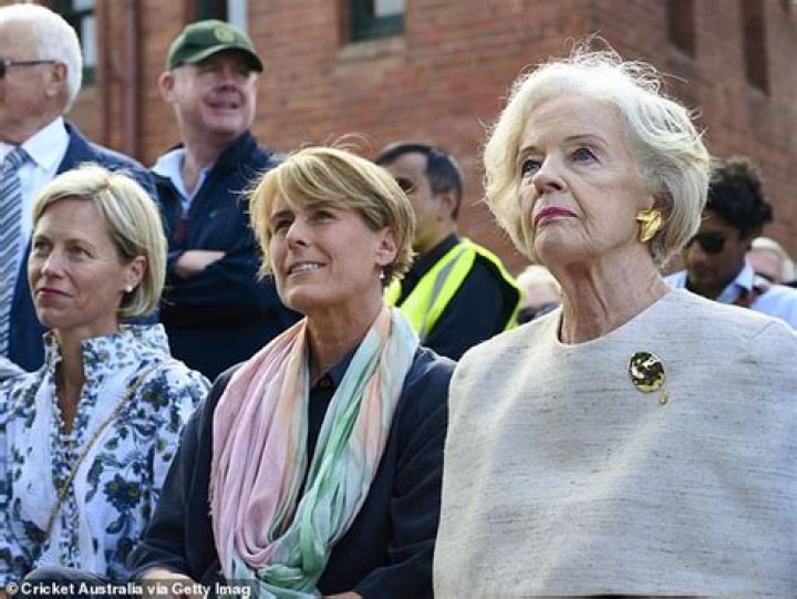 
Belinda Clark Partner Sally Bailey Is Social Activist For Cancer Patients 