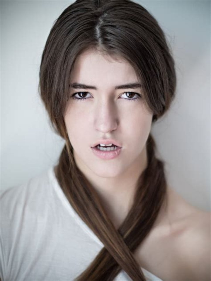 Bella Rose Dunn (TikTok Star) - Age, Birthday, Bio, Facts, Family, Net Worth, Height & More