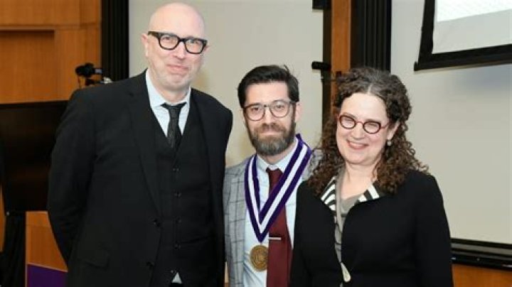 Bergen Evans Biography, Age, Height, Wife, Net Worth, Family