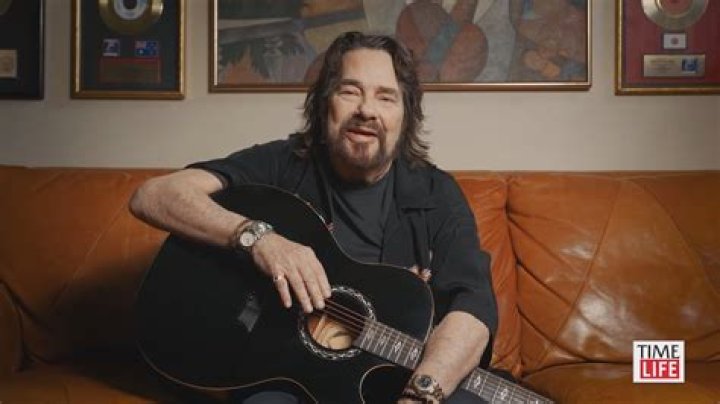 Bertie Higgins Biography, Age, Height, Wife, Net Worth, Family