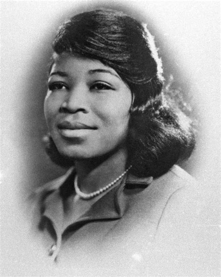 Betty Shabazz (Civil Rights Leader) - Age, Birthday, Bio, Facts, Family, Net Worth, Height & More