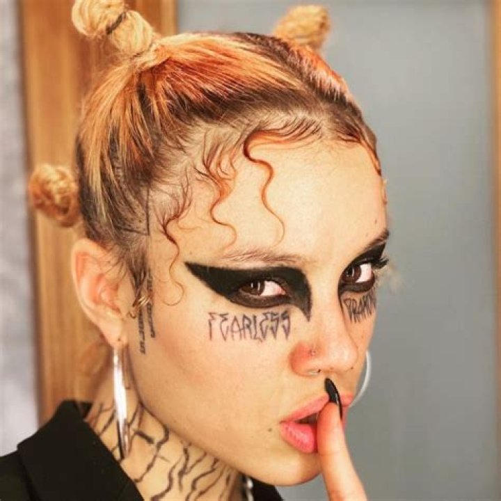 BigKlit (Rapper) - Age, Birthday, Bio, Facts, Family, Net Worth, Height & More